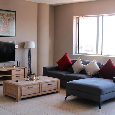 Stunning Studio apt with stunning Joburg views Johannesburg Exterior foto